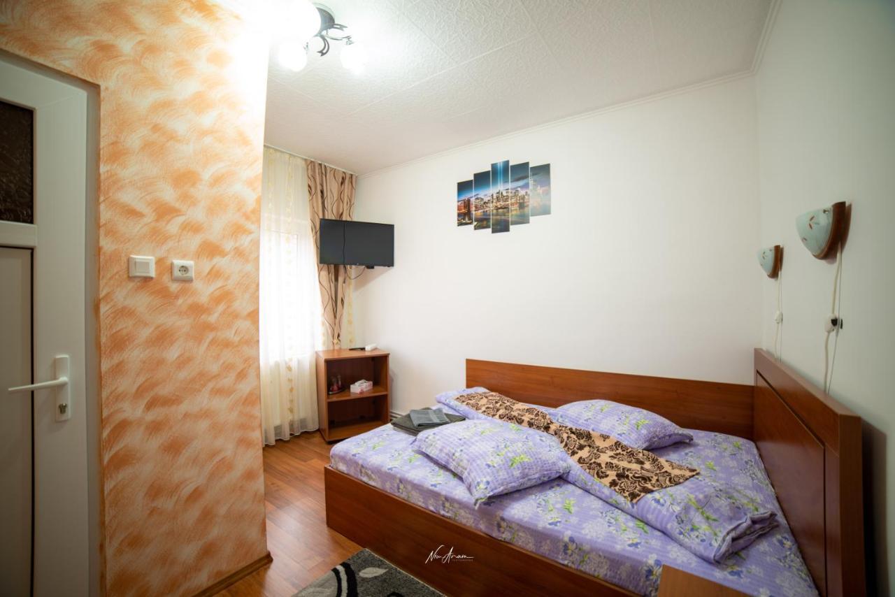 Villa Casa Cosmina Arieşeni Extérieur photo